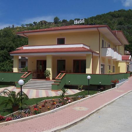 Real Asturias Hotel Acquappesa Bagian luar foto