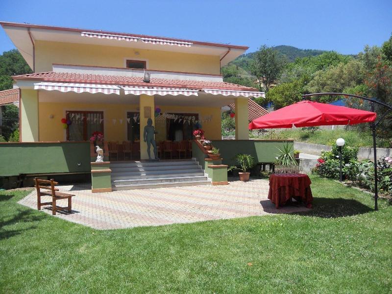 Real Asturias Hotel Acquappesa Bagian luar foto